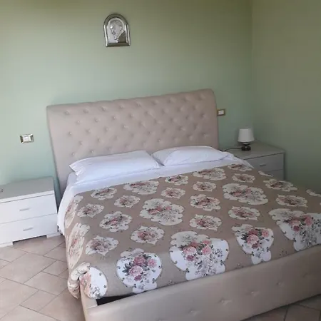 La Morandi Bed & Breakfast *